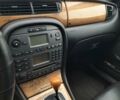 Серый Ягуар Х-Тайп, объемом двигателя 2.1 л и пробегом 244 тыс. км за 6500 $, фото 10 на Automoto.ua