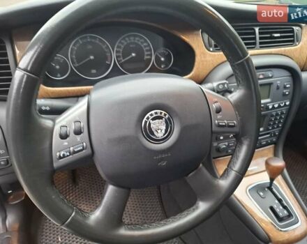 Серый Ягуар Х-Тайп, объемом двигателя 2.5 л и пробегом 242 тыс. км за 5700 $, фото 30 на Automoto.ua