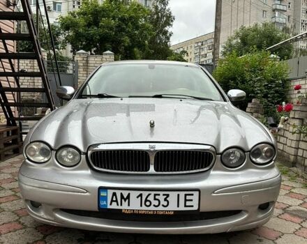 Сірий Ягуар Х-Тайп, об'ємом двигуна 2.5 л та пробігом 300 тис. км за 5000 $, фото 1 на Automoto.ua