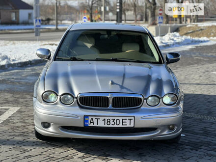 Ягуар Х-Тайп 2002 у Харкові на Automoto.ua Сірий Ягуар Х-Тайп, об'ємом двигуна 2.5 л та пробігом 280 тис. км за 4400 $, фото 1 на Automoto.ua