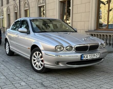 Серый Ягуар Х-Тайп, объемом двигателя 2.5 л и пробегом 270 тыс. км за 3650 $, фото 1 на Automoto.ua