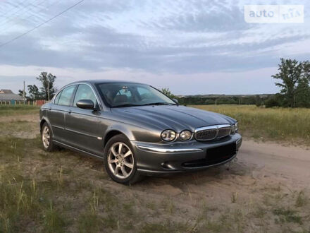 Ягуар Х-Тайп 2004 у Хмельницькому на Automoto.ua Сірий Ягуар Х-Тайп, об'ємом двигуна 2 л та пробігом 204 тис. км за 10000 $, фото 1 на Automoto.ua