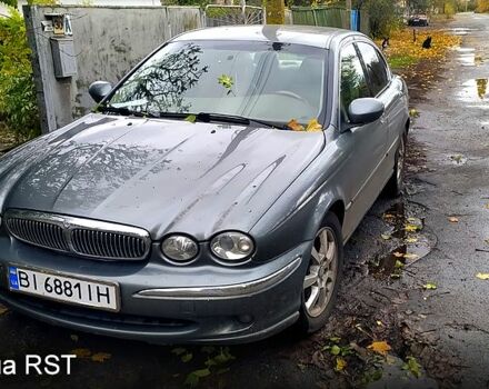 Серый Ягуар Х-Тайп, объемом двигателя 2 л и пробегом 0 тыс. км за 5000 $, фото 1 на Automoto.ua