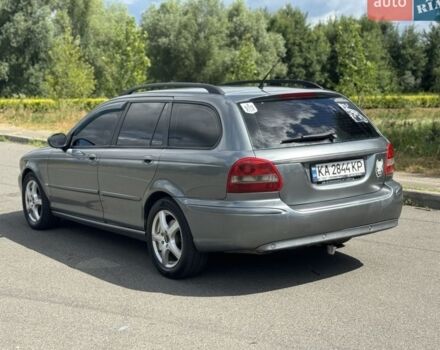Серый Ягуар Х-Тайп, объемом двигателя 2 л и пробегом 352 тыс. км за 4500 $, фото 1 на Automoto.ua