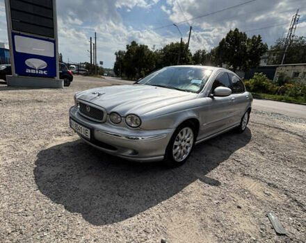 Сірий Ягуар Х-Тайп, об'ємом двигуна 2.5 л та пробігом 250 тис. км за 5600 $, фото 1 на Automoto.ua