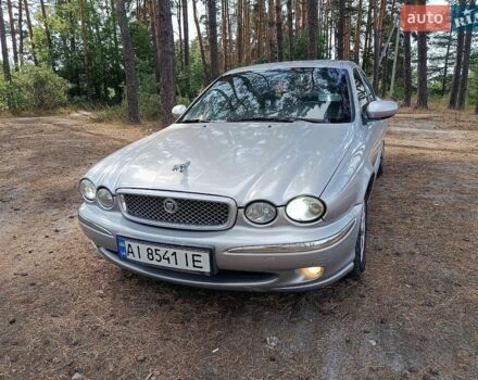 Сірий Ягуар Х-Тайп, об'ємом двигуна 2.5 л та пробігом 250 тис. км за 2999 $, фото 1 на Automoto.ua