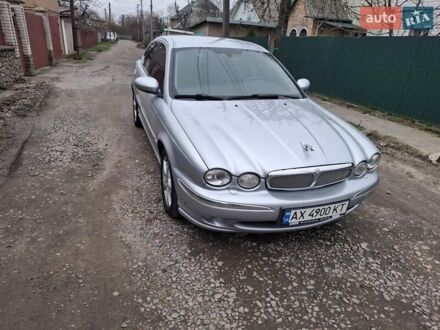 Серый Ягуар Х-Тайп, объемом двигателя 2.5 л и пробегом 242 тыс. км за 5700 $, фото 1 на Automoto.ua