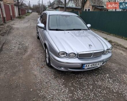 Серый Ягуар Х-Тайп, объемом двигателя 2.5 л и пробегом 242 тыс. км за 5700 $, фото 1 на Automoto.ua