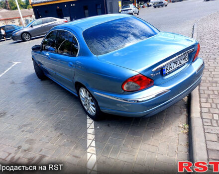 Синий Ягуар Х-Тайп, объемом двигателя 2.1 л и пробегом 203 тыс. км за 5300 $, фото 2 на Automoto.ua