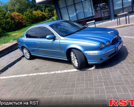 Синий Ягуар Х-Тайп, объемом двигателя 2.1 л и пробегом 203 тыс. км за 5300 $, фото 4 на Automoto.ua