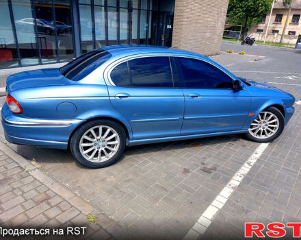 Синий Ягуар Х-Тайп, объемом двигателя 2.1 л и пробегом 203 тыс. км за 5300 $, фото 5 на Automoto.ua