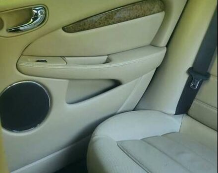 Синий Ягуар Х-Тайп, объемом двигателя 2 л и пробегом 168 тыс. км за 4000 $, фото 4 на Automoto.ua