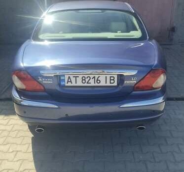 Синий Ягуар Х-Тайп, объемом двигателя 3 л и пробегом 156 тыс. км за 6000 $, фото 12 на Automoto.ua