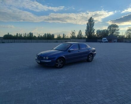 Синий Ягуар Х-Тайп, объемом двигателя 3 л и пробегом 237 тыс. км за 5530 $, фото 1 на Automoto.ua