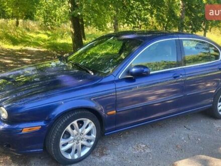 Синий Ягуар Х-Тайп, объемом двигателя 2 л и пробегом 168 тыс. км за 4000 $, фото 1 на Automoto.ua