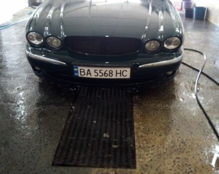 Зеленый Ягуар Х-Тайп, объемом двигателя 2 л и пробегом 307 тыс. км за 3210 $, фото 1 на Automoto.ua