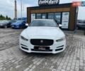 Белый Ягуар XE, объемом двигателя 2 л и пробегом 145 тыс. км за 13400 $, фото 1 на Automoto.ua