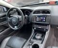 Белый Ягуар XE, объемом двигателя 2 л и пробегом 145 тыс. км за 13400 $, фото 8 на Automoto.ua