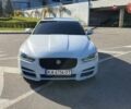 Білий Ягуар XE, об'ємом двигуна 2 л та пробігом 180 тис. км за 16500 $, фото 2 на Automoto.ua