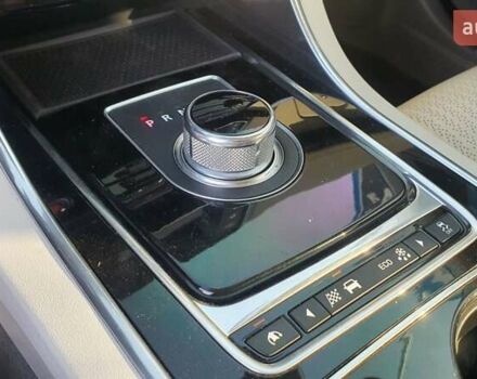 Білий Ягуар XE, об'ємом двигуна 2 л та пробігом 180 тис. км за 16500 $, фото 18 на Automoto.ua