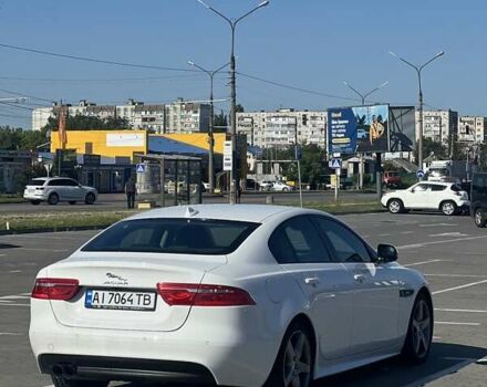 Білий Ягуар XE, об'ємом двигуна 2 л та пробігом 156 тис. км за 15800 $, фото 7 на Automoto.ua