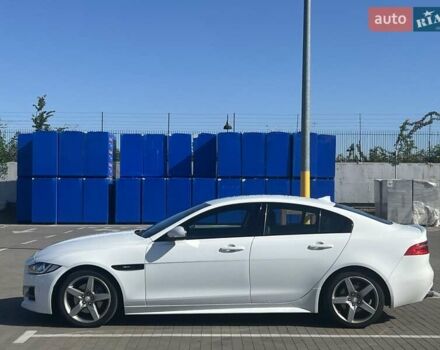 Білий Ягуар XE, об'ємом двигуна 2 л та пробігом 156 тис. км за 15800 $, фото 4 на Automoto.ua