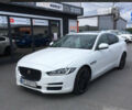 Белый Ягуар XE, объемом двигателя 2 л и пробегом 197 тыс. км за 15700 $, фото 1 на Automoto.ua