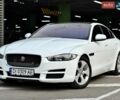 Білий Ягуар XE, об'ємом двигуна 2 л та пробігом 67 тис. км за 13500 $, фото 1 на Automoto.ua