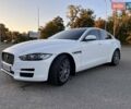 Белый Ягуар XE, объемом двигателя 2 л и пробегом 68 тыс. км за 16700 $, фото 27 на Automoto.ua