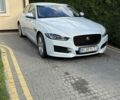 Белый Ягуар XE, объемом двигателя 2 л и пробегом 139 тыс. км за 13700 $, фото 1 на Automoto.ua