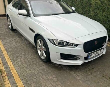 Белый Ягуар XE, объемом двигателя 2 л и пробегом 137 тыс. км за 14500 $, фото 17 на Automoto.ua