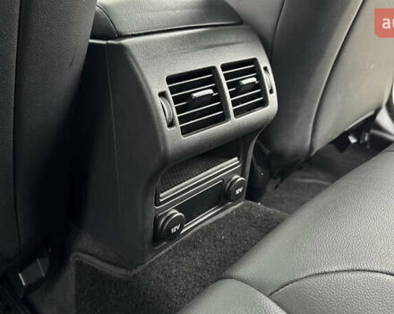 Белый Ягуар XE, объемом двигателя 2 л и пробегом 137 тыс. км за 16950 $, фото 40 на Automoto.ua