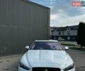 Белый Ягуар XE, объемом двигателя 2 л и пробегом 160 тыс. км за 15500 $, фото 24 на Automoto.ua
