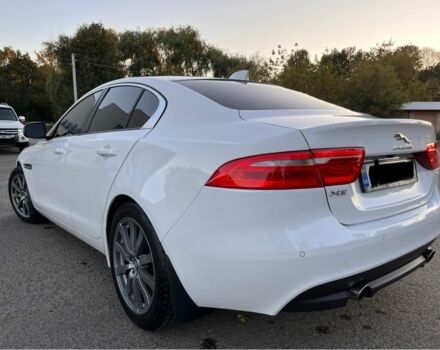 Ягуар XE 2016 у Києві на Automoto.ua Білий Ягуар XE, об'ємом двигуна 2 л та пробігом 72 тис. км за 16900 $, фото 2 на Automoto.ua