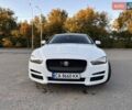 Белый Ягуар XE, объемом двигателя 2 л и пробегом 68 тыс. км за 16700 $, фото 28 на Automoto.ua