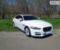 Белый Ягуар XE, объемом двигателя 2 л и пробегом 3 тыс. км за 38500 $, фото 1 на Automoto.ua