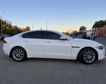 Ягуар XE 2016 у Києві на Automoto.ua Білий Ягуар XE, об'ємом двигуна 2 л та пробігом 72 тис. км за 16900 $, фото 1 на Automoto.ua