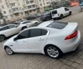 Белый Ягуар XE, объемом двигателя 2 л и пробегом 132 тыс. км за 13800 $, фото 14 на Automoto.ua