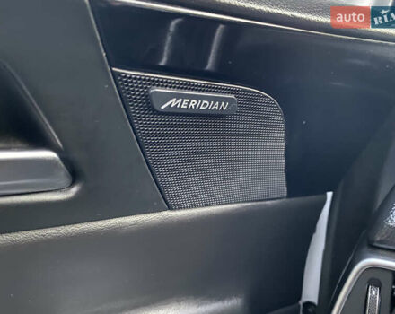 Белый Ягуар XE, объемом двигателя 2 л и пробегом 133 тыс. км за 14800 $, фото 16 на Automoto.ua