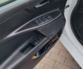Белый Ягуар XE, объемом двигателя 3 л и пробегом 132 тыс. км за 12900 $, фото 5 на Automoto.ua