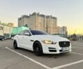 Белый Ягуар XE, объемом двигателя 2 л и пробегом 100 тыс. км за 15500 $, фото 2 на Automoto.ua