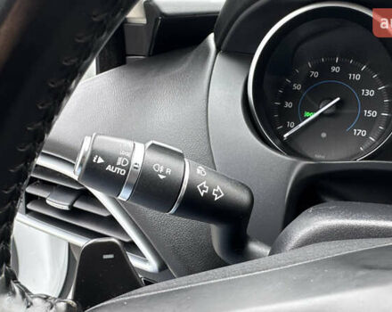 Белый Ягуар XE, объемом двигателя 2 л и пробегом 137 тыс. км за 16950 $, фото 58 на Automoto.ua