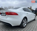 Белый Ягуар XE, объемом двигателя 2 л и пробегом 79 тыс. км за 13500 $, фото 7 на Automoto.ua