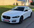 Білий Ягуар XE, об'ємом двигуна 2 л та пробігом 155 тис. км за 12500 $, фото 1 на Automoto.ua