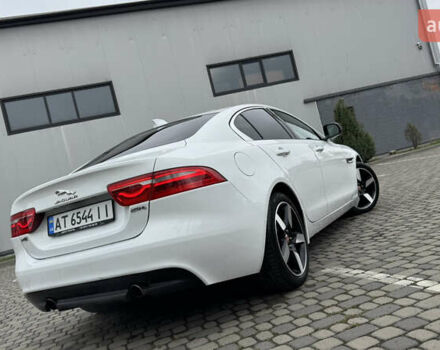 Белый Ягуар XE, объемом двигателя 2 л и пробегом 137 тыс. км за 16950 $, фото 13 на Automoto.ua