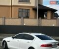 Белый Ягуар XE, объемом двигателя 2 л и пробегом 160 тыс. км за 15500 $, фото 9 на Automoto.ua