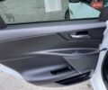 Белый Ягуар XE, объемом двигателя 2 л и пробегом 68 тыс. км за 16700 $, фото 16 на Automoto.ua