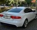 Білий Ягуар XE, об'ємом двигуна 2 л та пробігом 273 тис. км за 12000 $, фото 35 на Automoto.ua