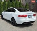 Білий Ягуар XE, об'ємом двигуна 2 л та пробігом 90 тис. км за 13200 $, фото 7 на Automoto.ua