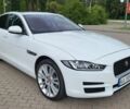 Белый Ягуар XE, объемом двигателя 3 л и пробегом 130 тыс. км за 14900 $, фото 1 на Automoto.ua